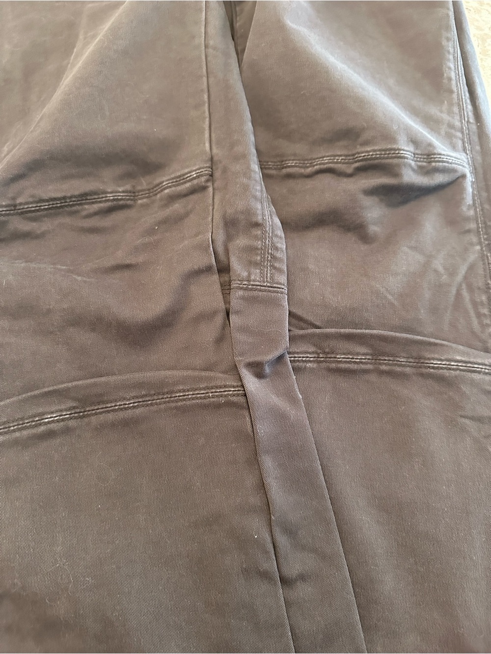 Kuhl Rebel Work Cargo Pants Jeans Men’s 30x32 Espresso - Picture 4 of 13